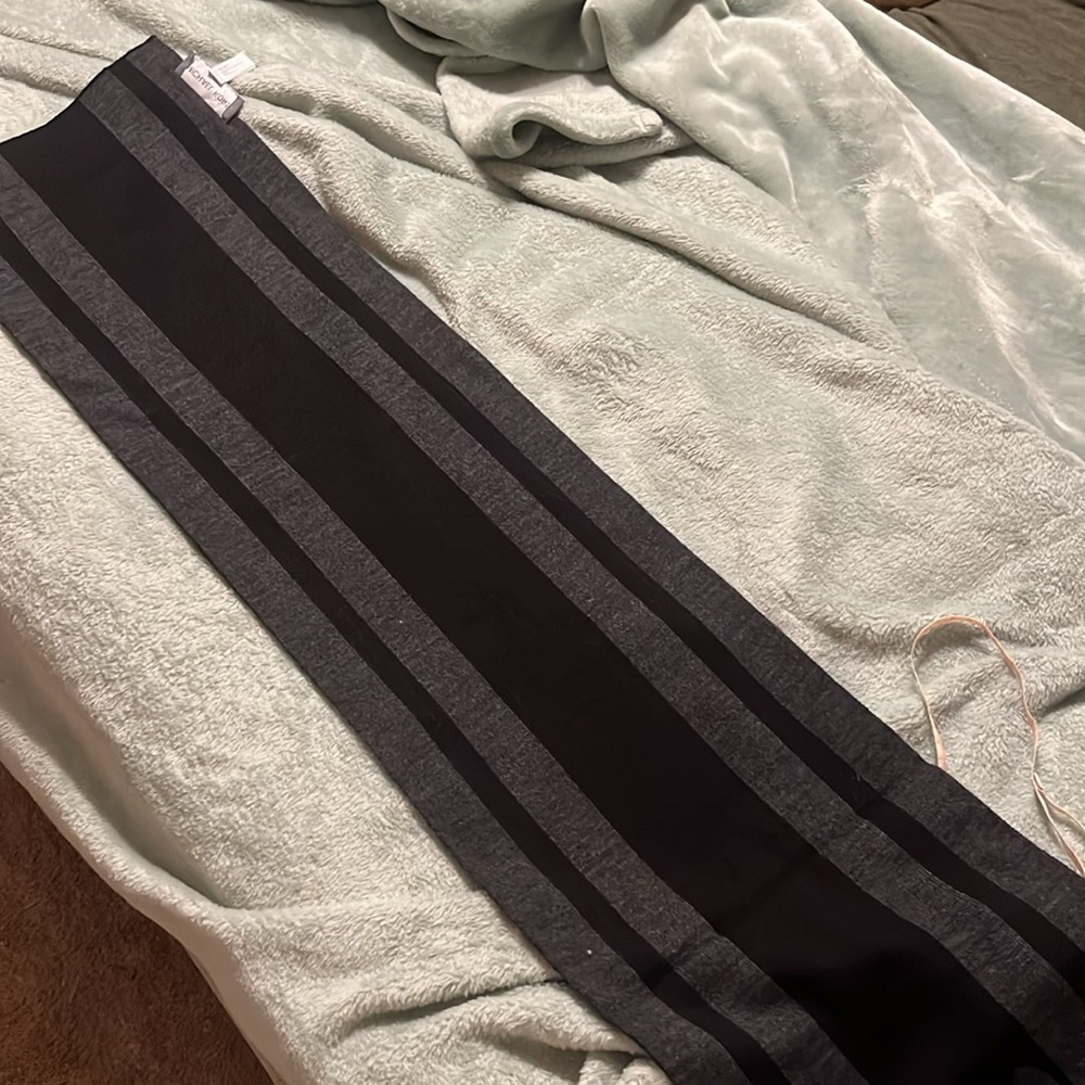 Michael Kors Black and Gray Scarf - Picture 8 of 8